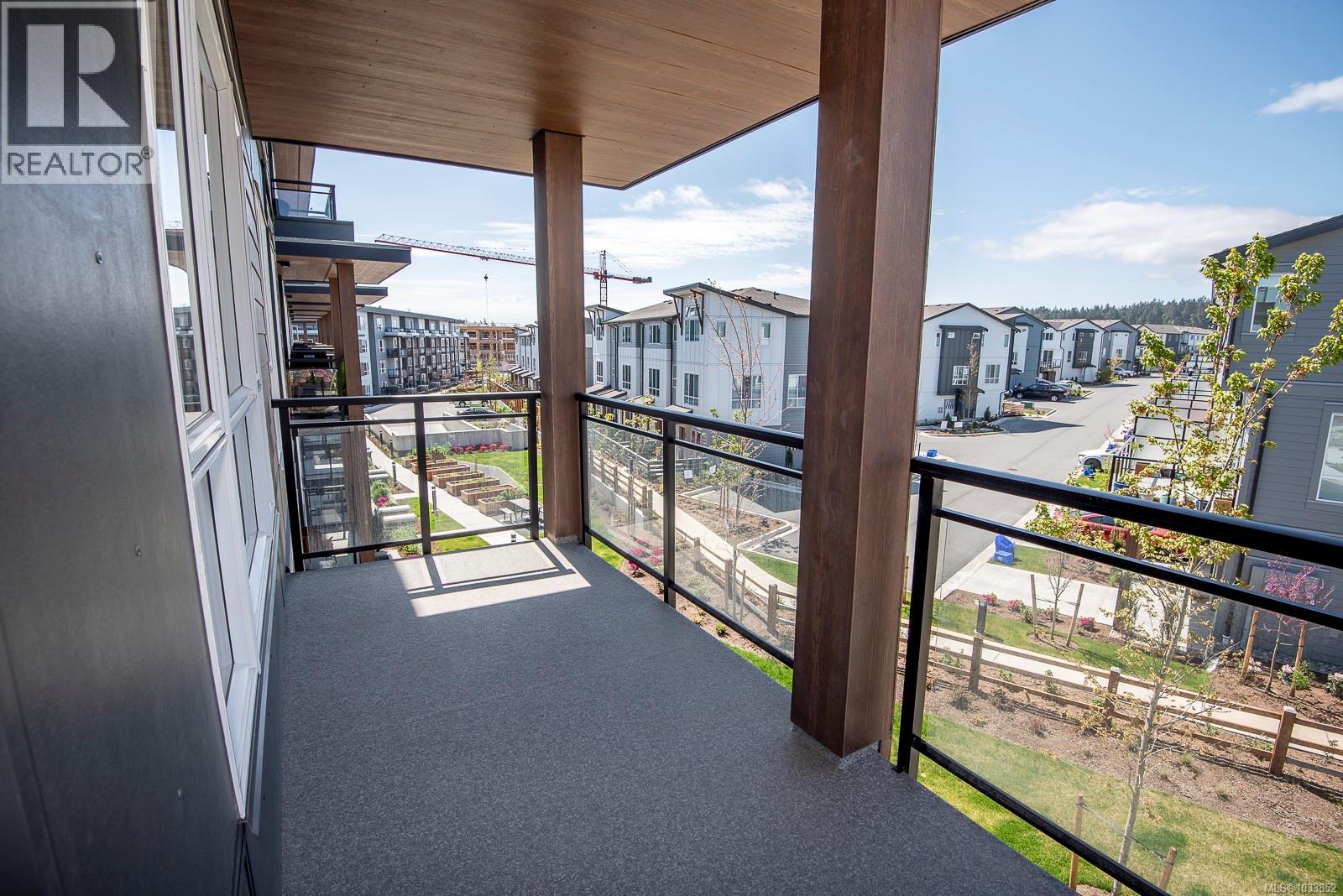 300 3564a Ryder Hesjedal Way, Colwood, British Columbia  V9C 0V3 - Photo 27 - 1033852