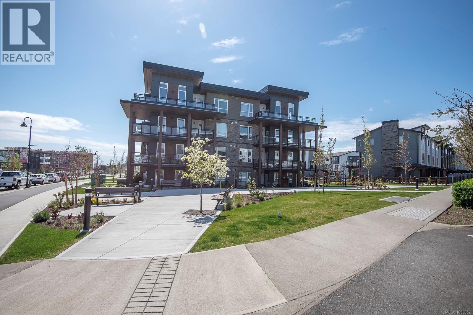 300 3564a Ryder Hesjedal Way, Colwood, British Columbia  V9C 0V3 - Photo 74 - 1033852