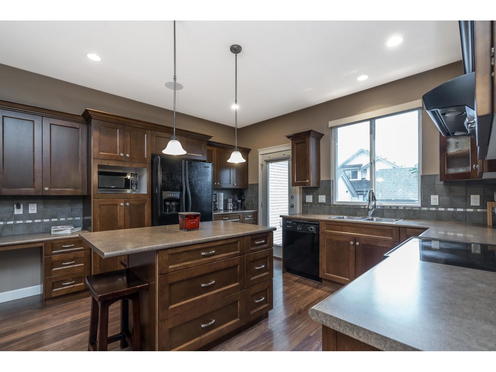 19088 68a Avenue, Surrey, British Columbia  V4N 5P4 - Photo 17 - R3118105