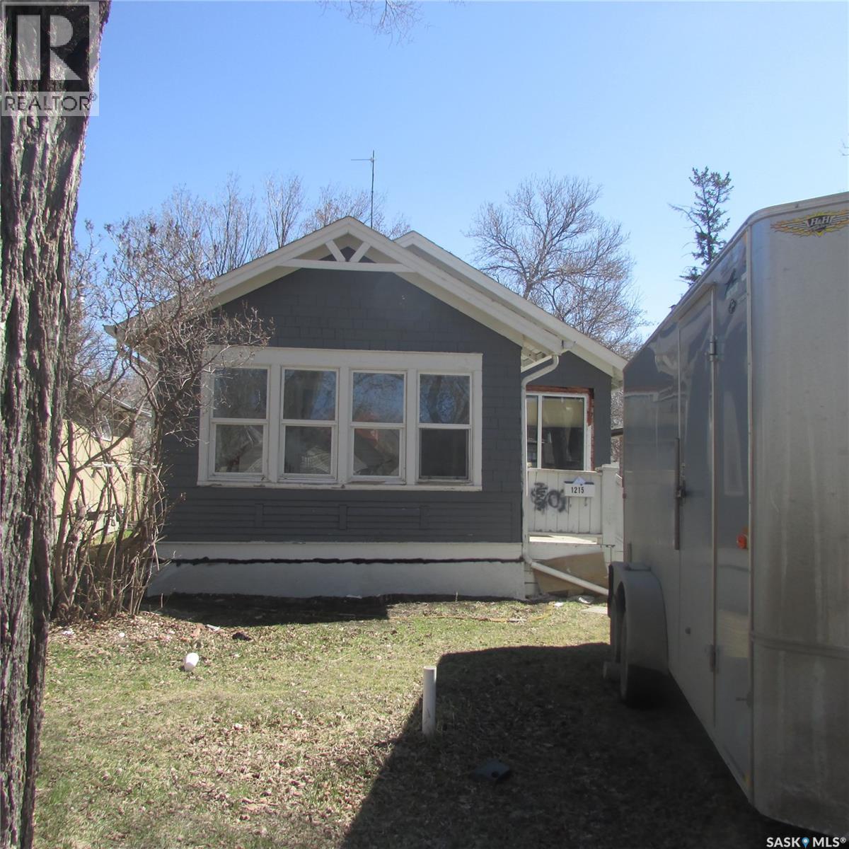 1215 Cameron STREET, Regina, Saskatchewan