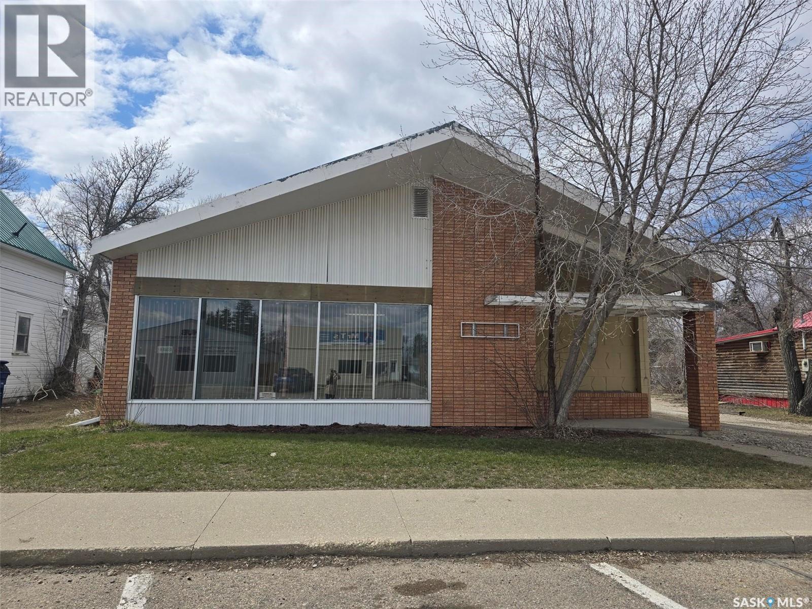 812 Desmond Street, Grenfell, Saskatchewan  S0G 2B0 - Photo 2 - SK034578
