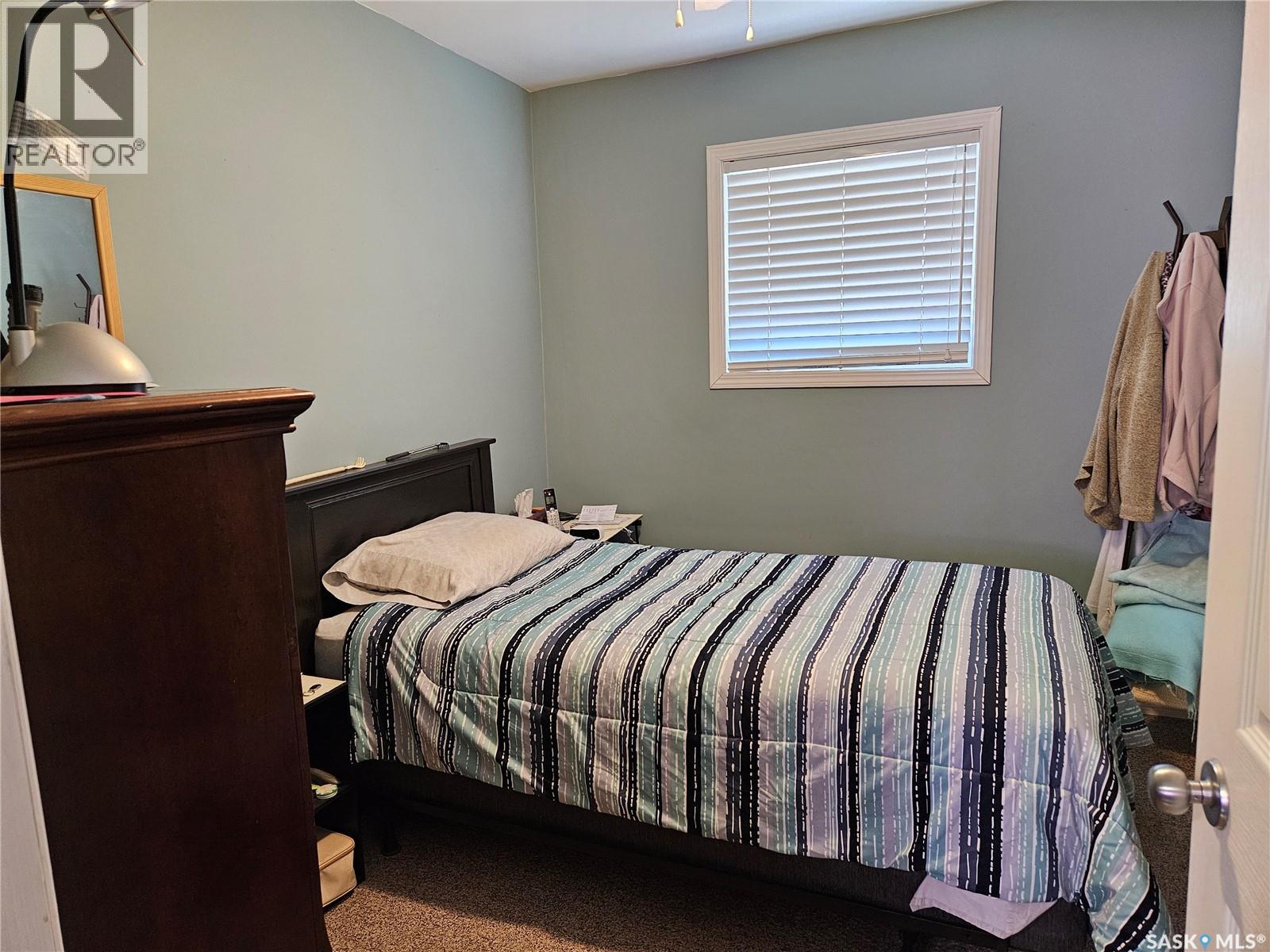 237 Duffield Street W, Moose Jaw, Saskatchewan  S6H 5H2 - Photo 10 - SK034575