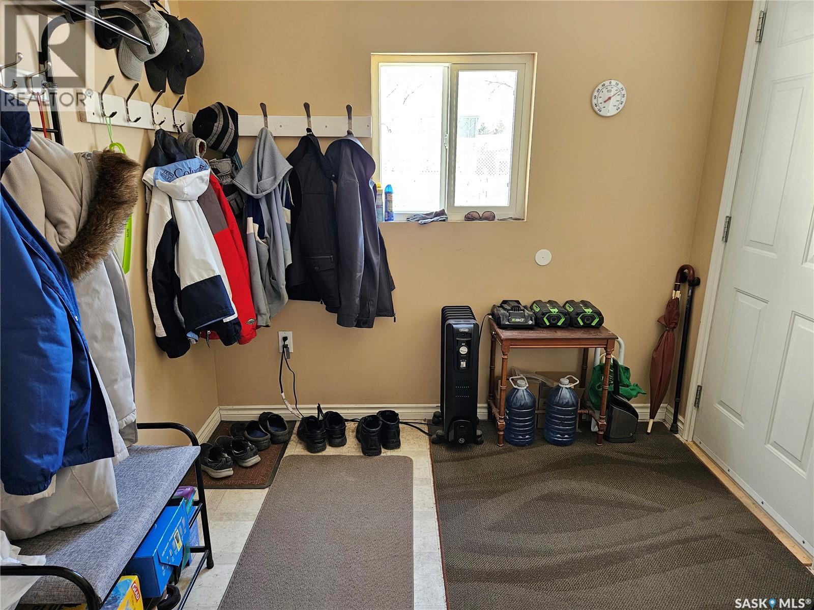 237 Duffield Street W, Moose Jaw, Saskatchewan  S6H 5H2 - Photo 16 - SK034575