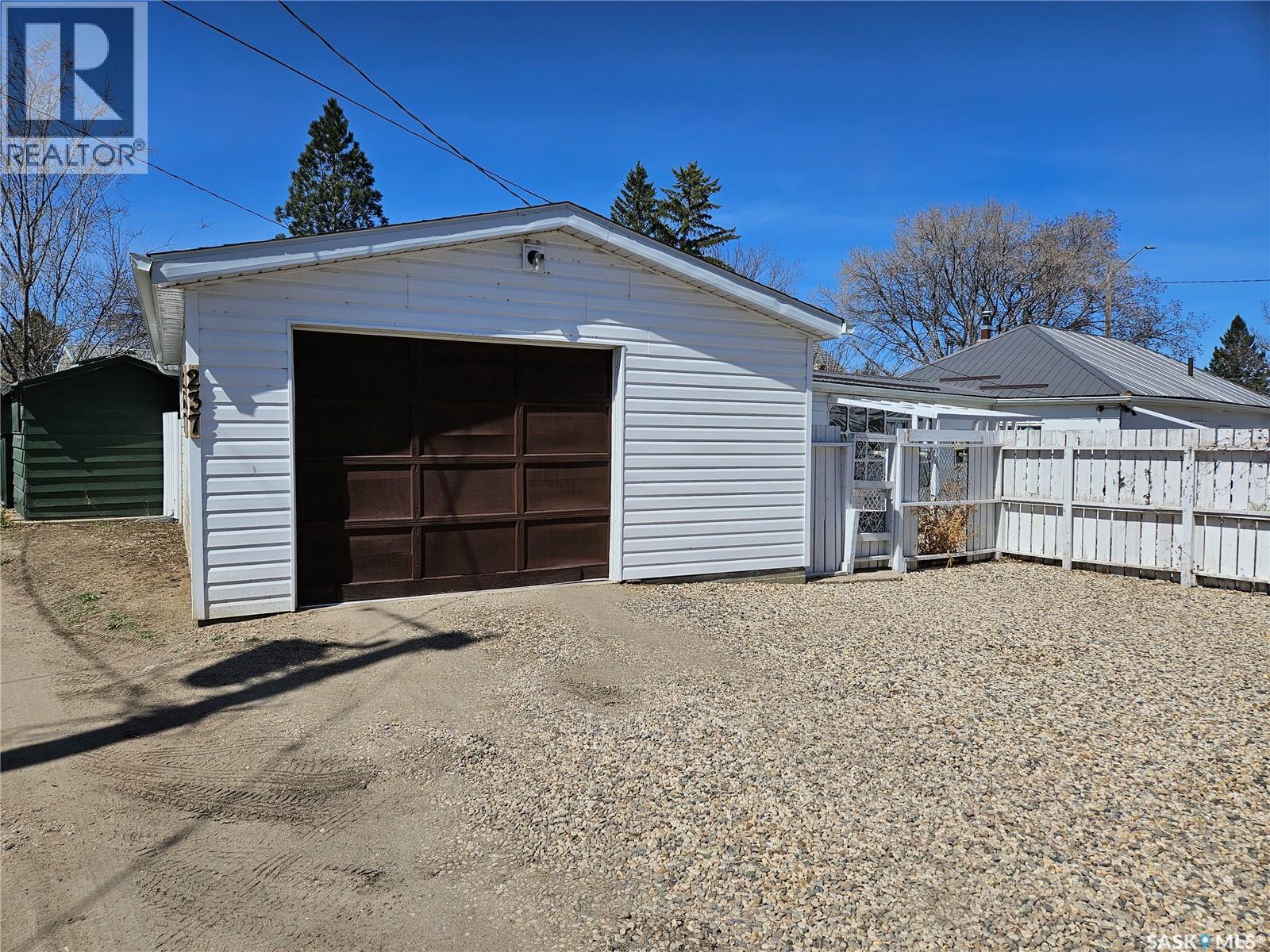 237 Duffield Street W, Moose Jaw, Saskatchewan  S6H 5H2 - Photo 22 - SK034575