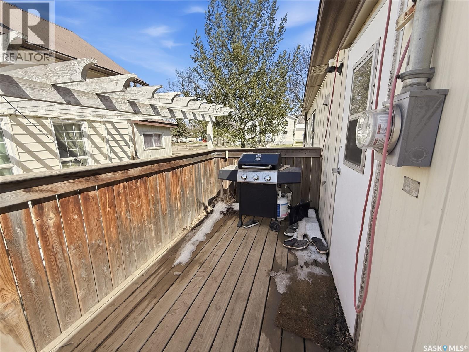 4372 Price Avenue, Gull Lake, Saskatchewan  S0N 1A0 - Photo 11 - SK034404