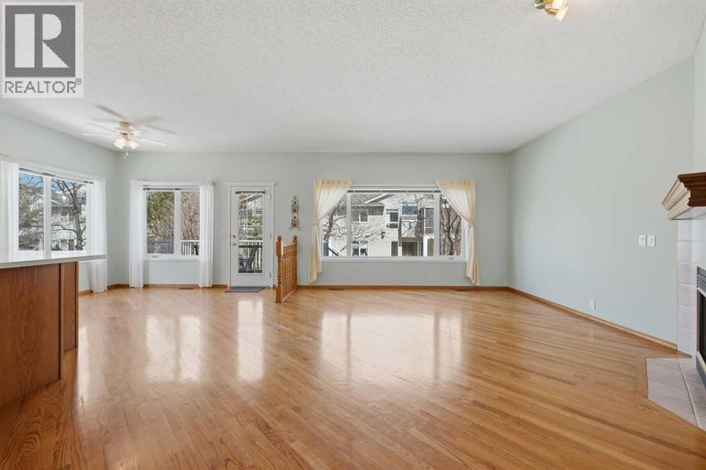 37 Rocky Ridge Gardens Nw, Calgary, Alberta  T3G 4V7 - Photo 13 - A2306110