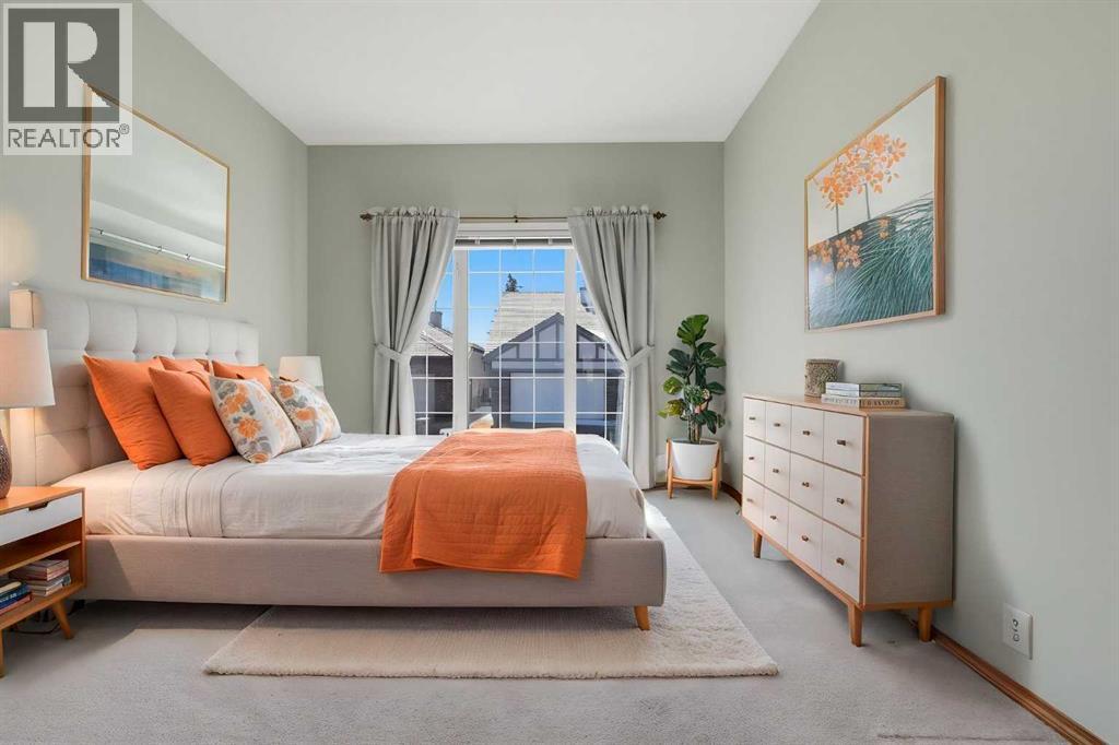 37 Rocky Ridge Gardens Nw, Calgary, Alberta  T3G 4V7 - Photo 6 - A2306110
