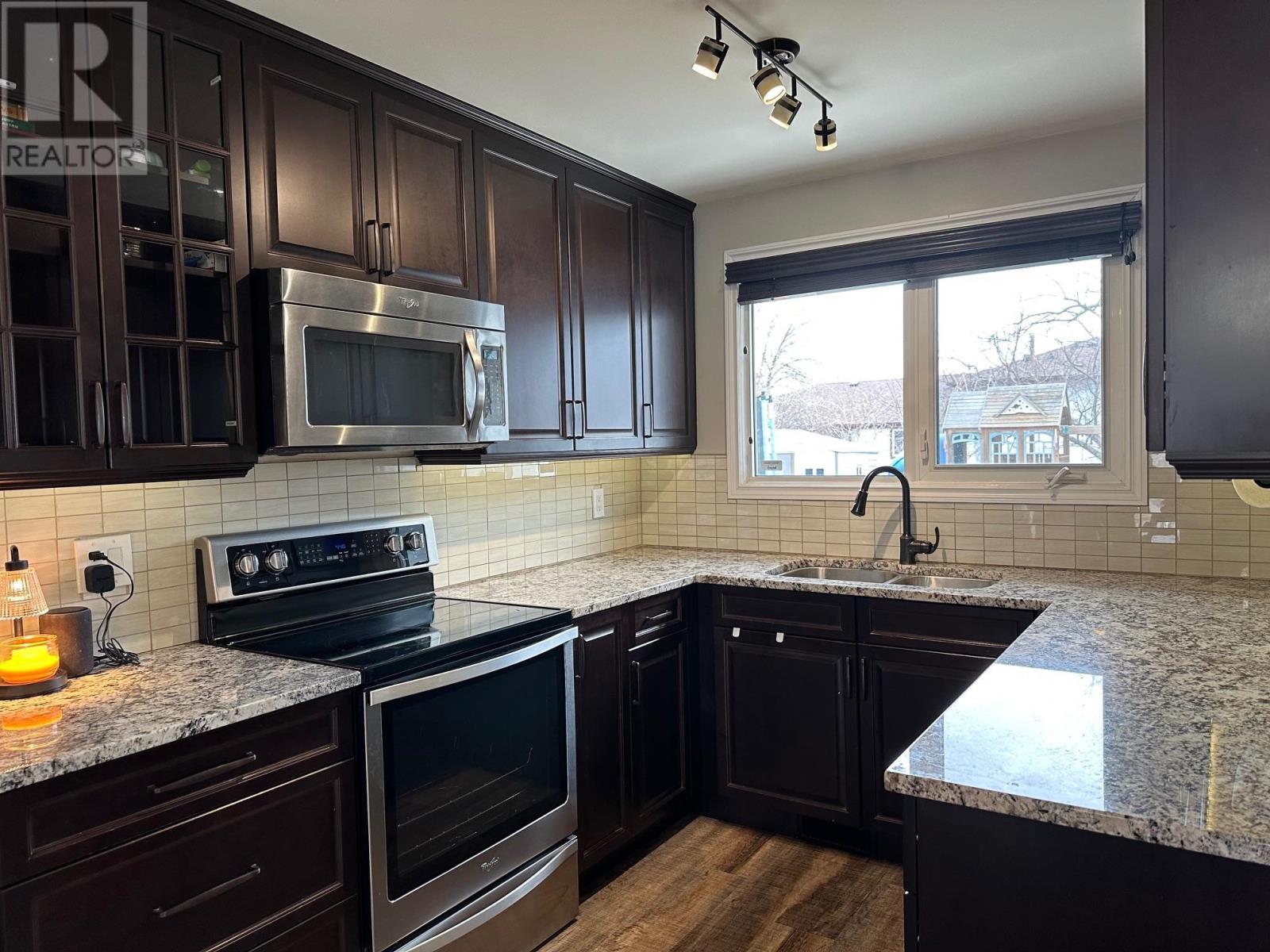 537 Parkway Dr, Thunder Bay, Ontario  P7C 5C9 - Photo 8 - TB2600871