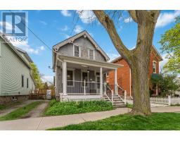 15 CATHERINE STREET, St. Catharines, Ontario