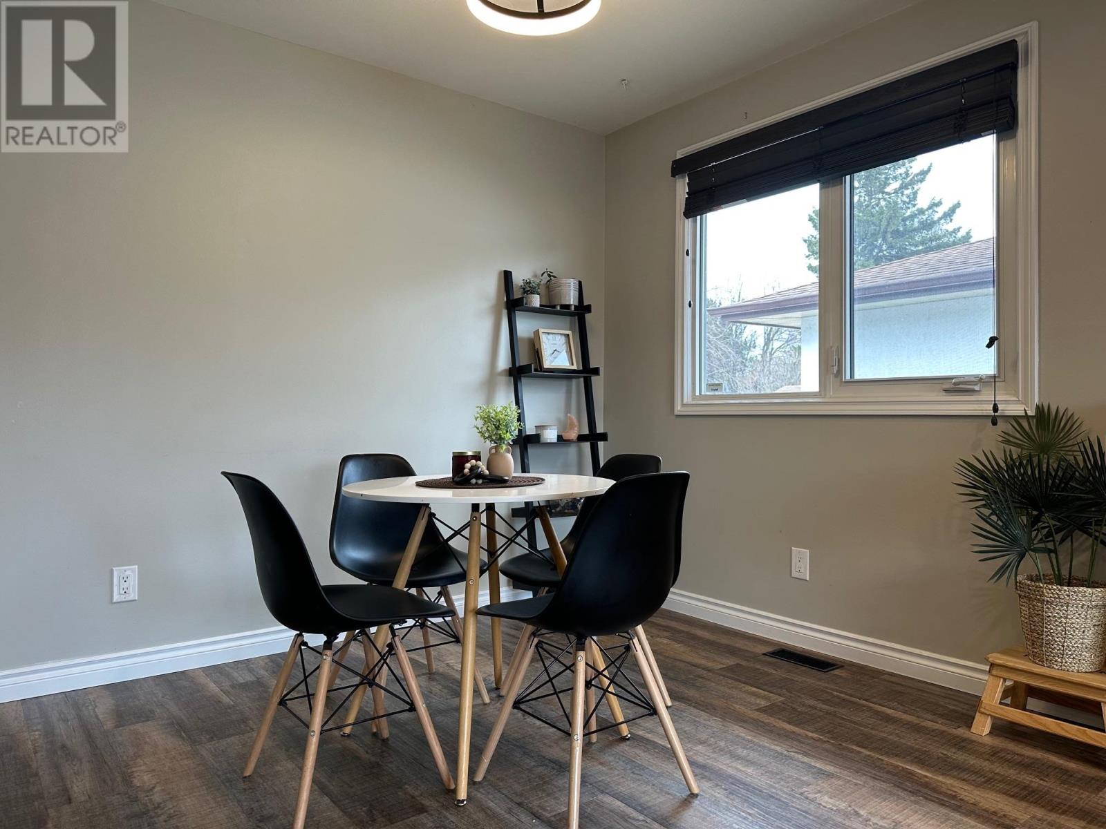 537 Parkway Dr, Thunder Bay, Ontario  P7C 5C9 - Photo 5 - TB2600871