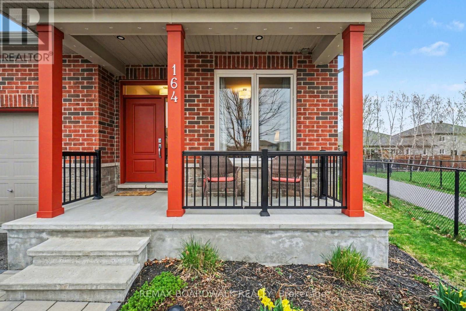 164 Boxcar Crescent, Russell, Ontario  K4R 0C4 - Photo 4 - X13070274