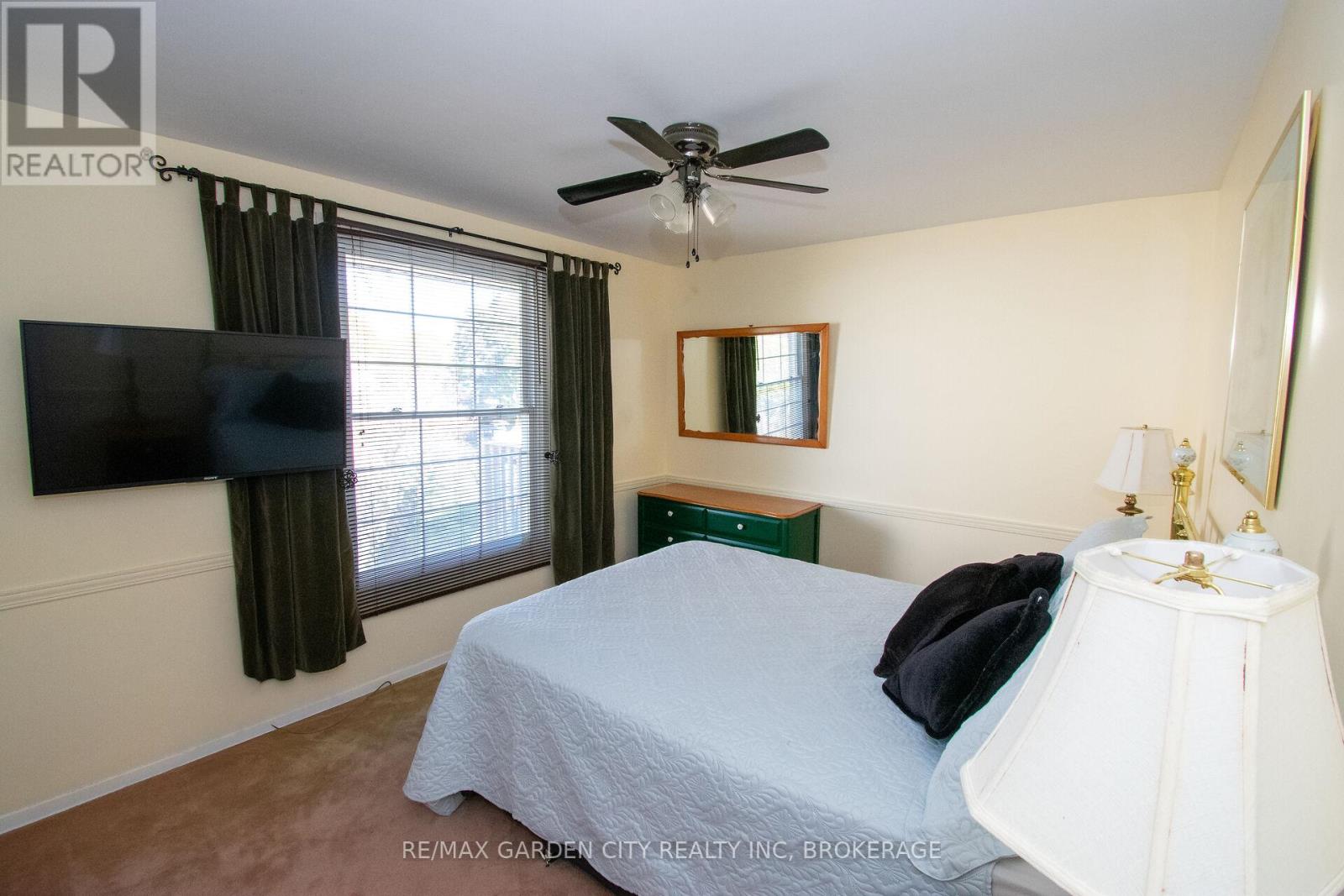 22 Shetland Crescent, St. Catharines, Ontario  L2P 3P7 - Photo 24 - X13070208