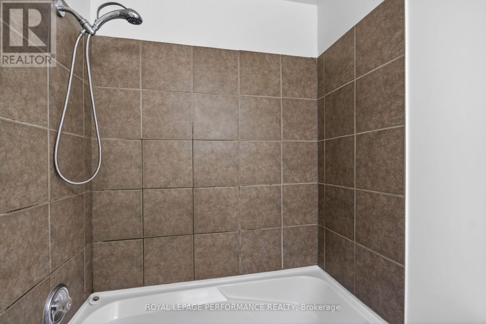 34 Dignard Street, Russell, Ontario  K0A 1W1 - Photo 35 - X13068386