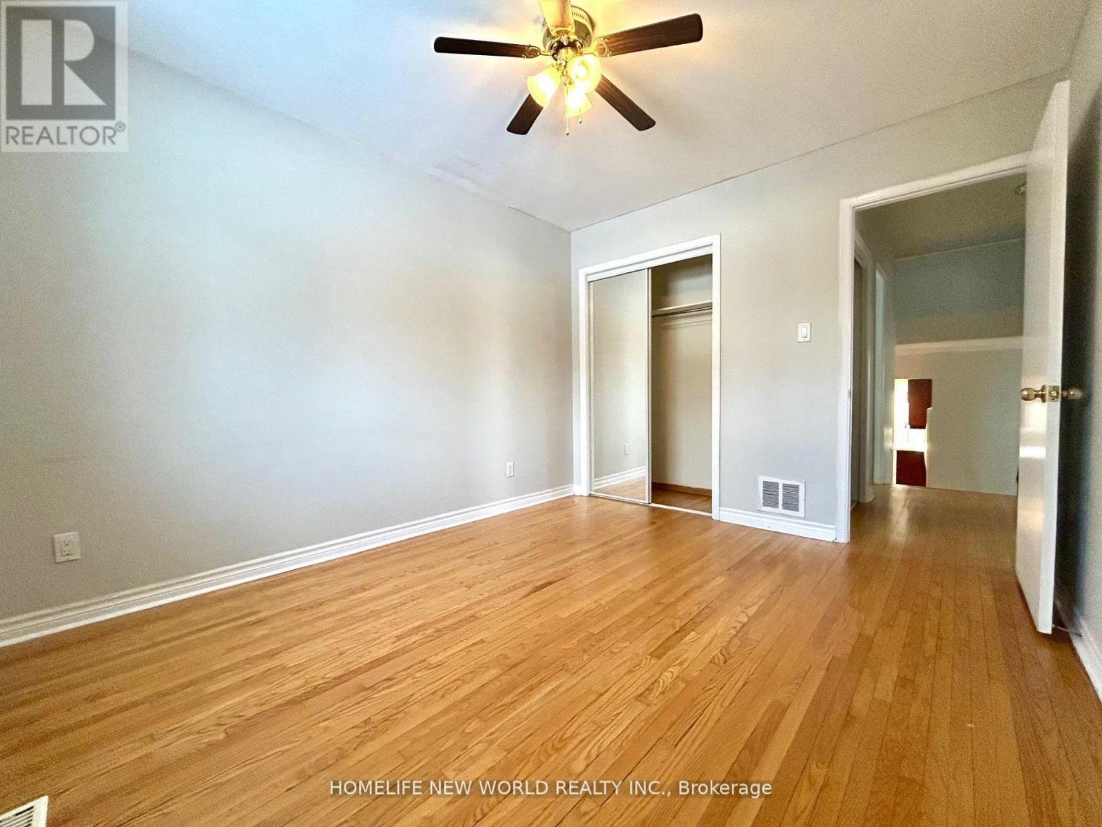 Upper - 27 Hayward Crescent, Toronto, Ontario  M1S 2T7 - Photo 14 - E13070270