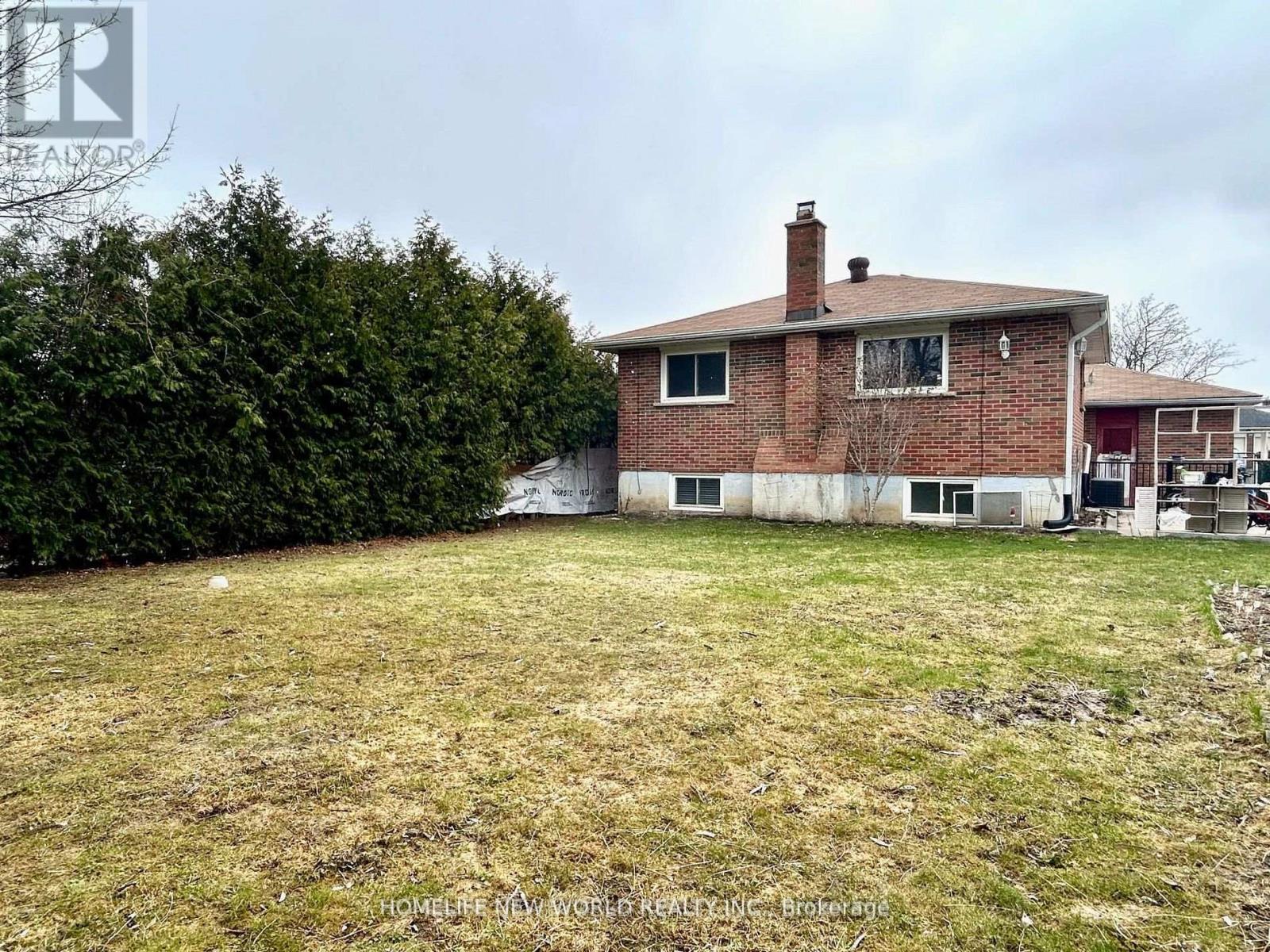 Upper - 27 Hayward Crescent, Toronto, Ontario  M1S 2T7 - Photo 19 - E13070270