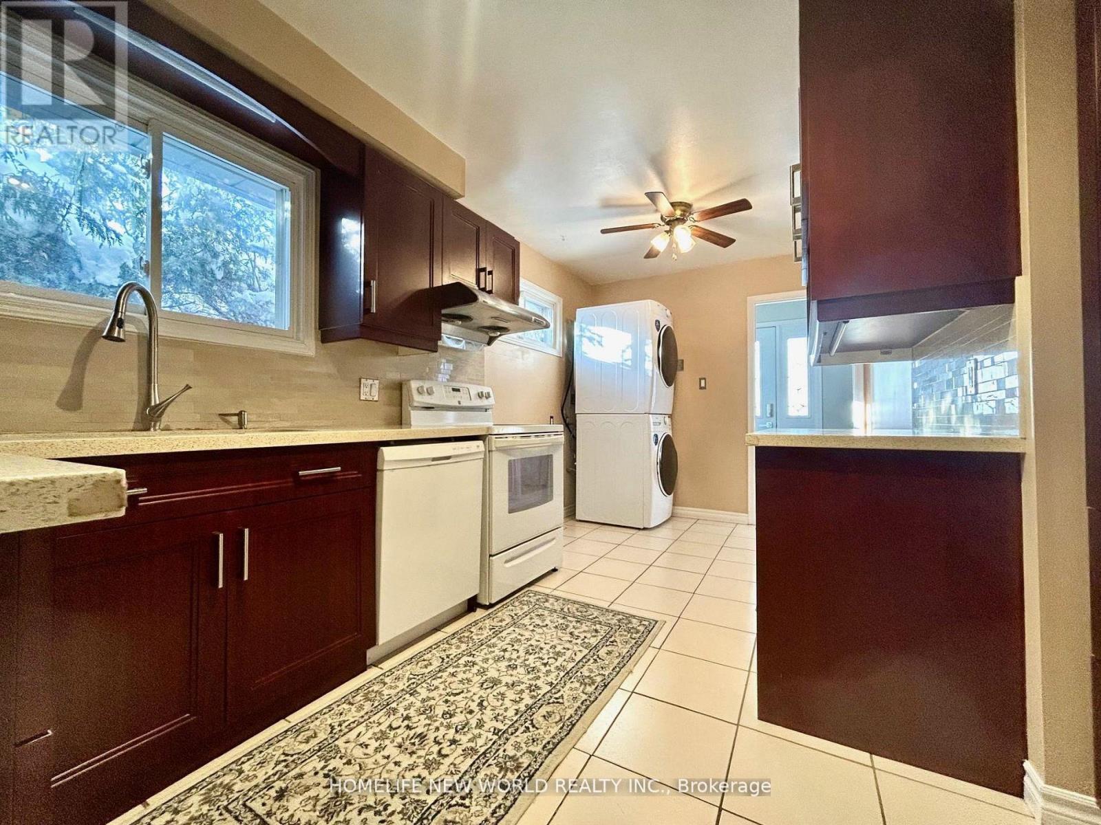 Upper - 27 Hayward Crescent, Toronto, Ontario  M1S 2T7 - Photo 4 - E13070270
