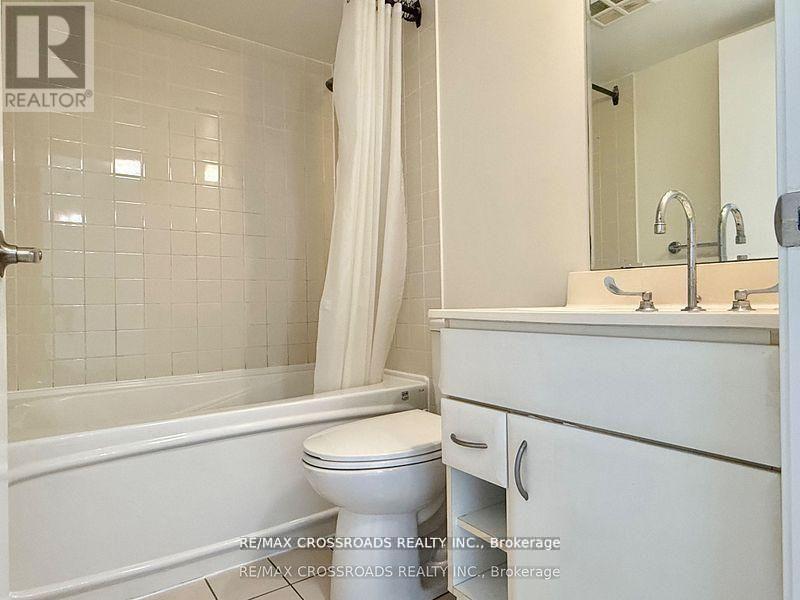 1115 - 38 Lee Centre Drive, Toronto, Ontario  M1H 3J7 - Photo 17 - E13070308