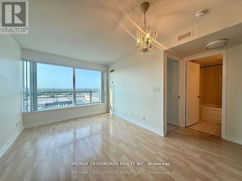 1115 - 38 Lee Centre Drive, Toronto, Ontario  M1H 3J7 - Photo 4 - E13070308