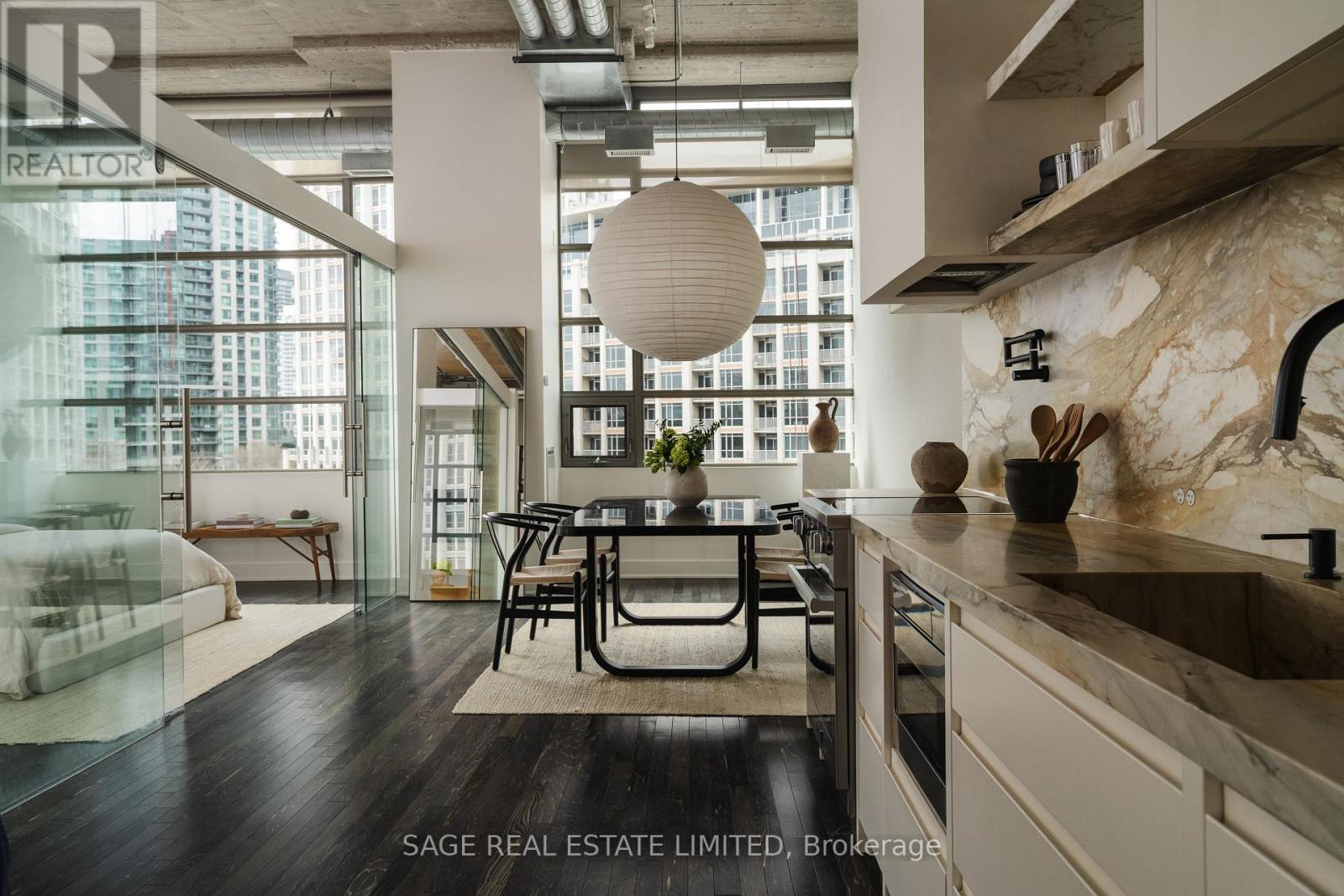 318 - 637 Lake Shore Boulevard W, Toronto, Ontario  M5V 3J6 - Photo 8 - C13069894