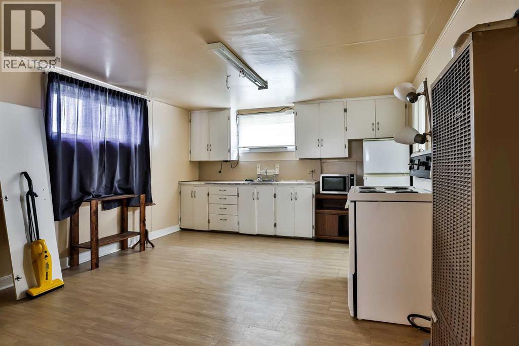 950 21 Street S, Lethbridge, Alberta  T1J 3L3 - Photo 4 - A2305505