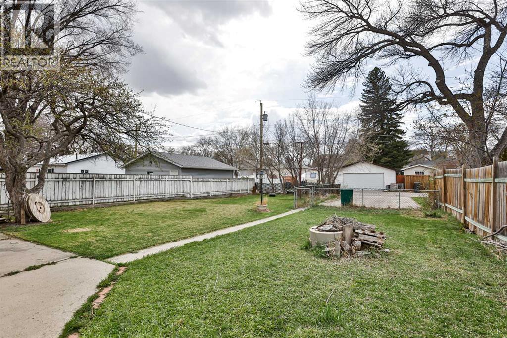 950 21 Street S, Lethbridge, Alberta  T1J 3L3 - Photo 18 - A2305505