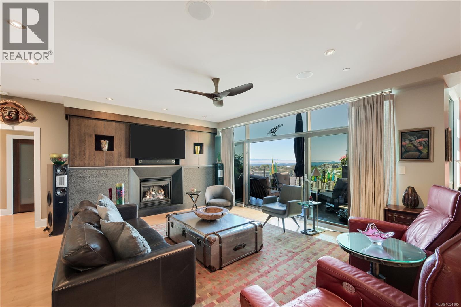 802 847 Dunsmuir Rd, Esquimalt, British Columbia  V9A 0A5 - Photo 7 - 1034185