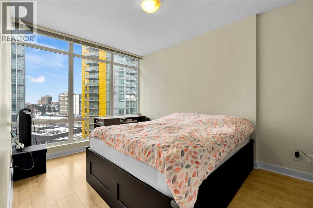 804, 30 Brentwood Common NW, Calgary, Alberta  T2L 2L8 - Photo 6 - A2294273