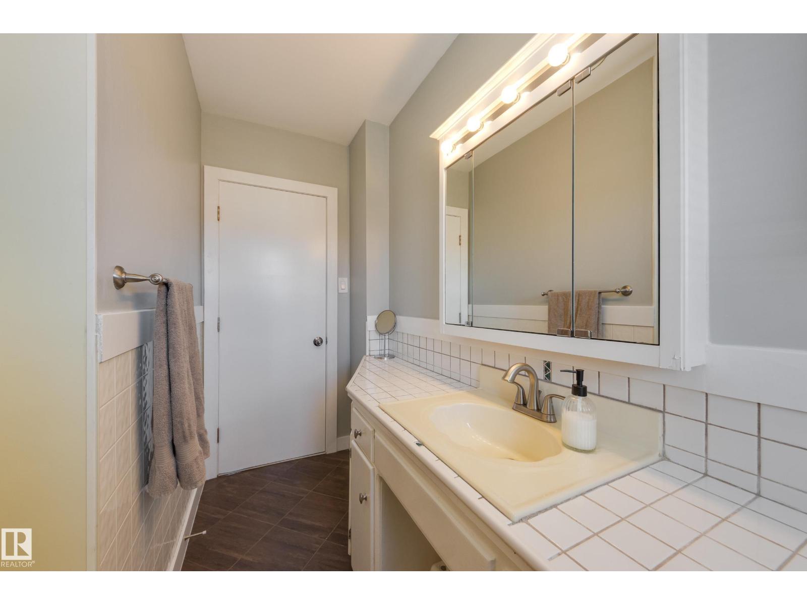 15972 110b Av Nw, Edmonton, Alberta  T5P 1J4 - Photo 21 - E4485214