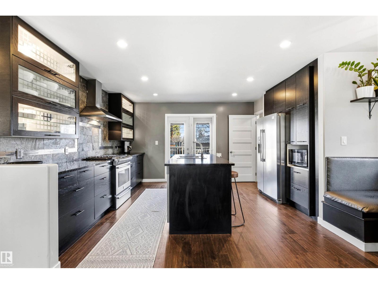 10916 60 Av Nw, Edmonton, Alberta  T6H 1H9 - Photo 17 - E4485216