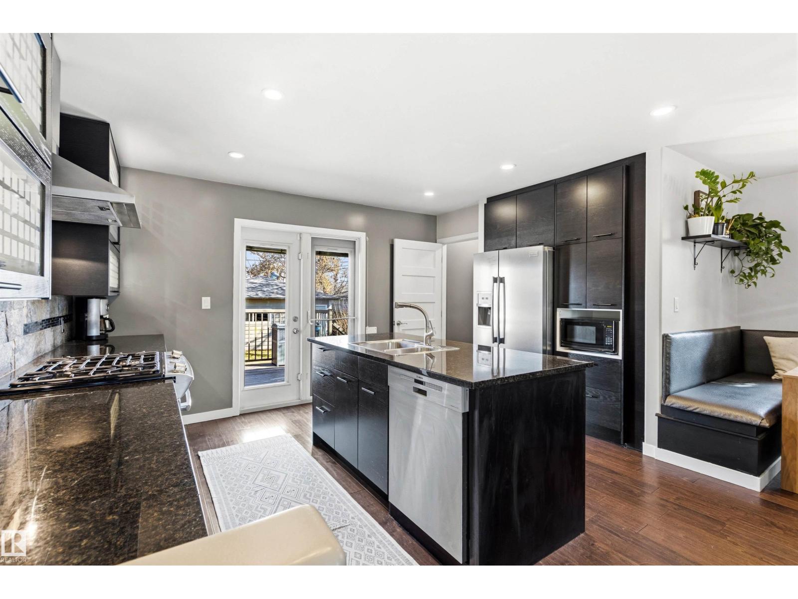 10916 60 Av Nw, Edmonton, Alberta  T6H 1H9 - Photo 21 - E4485216