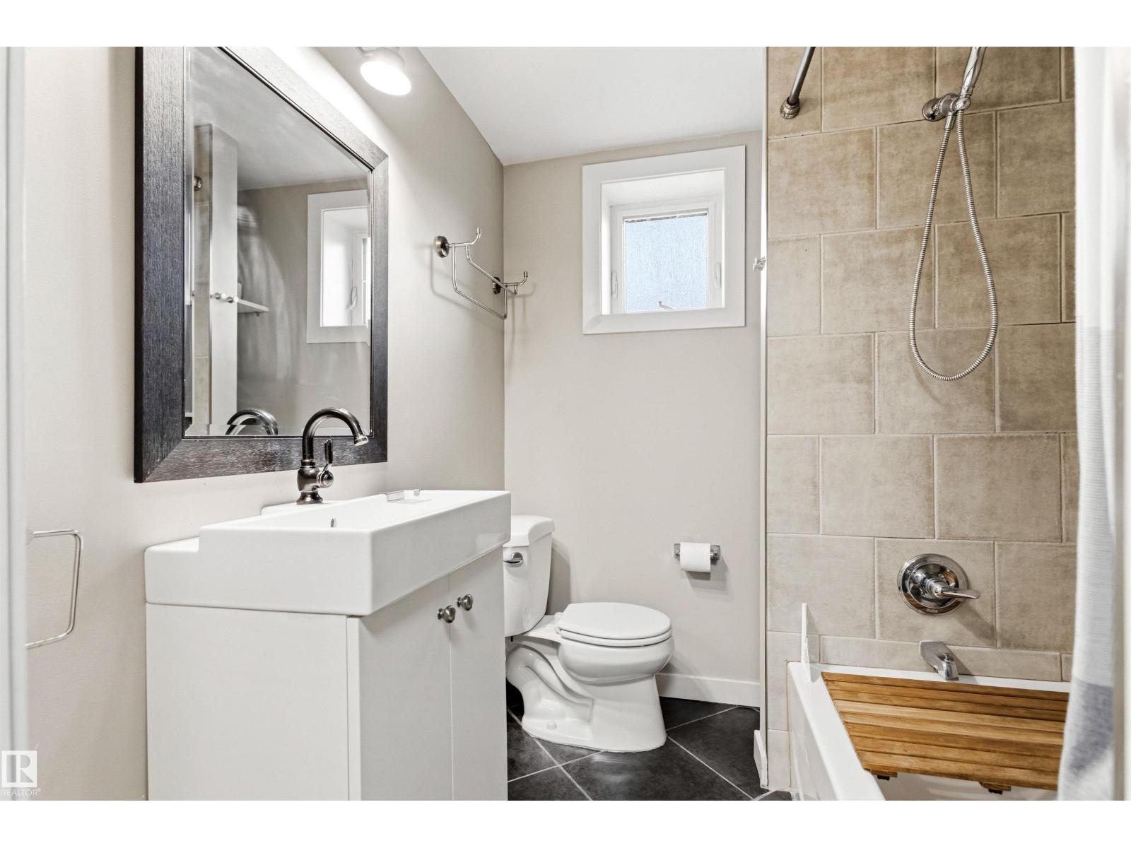 10916 60 Av Nw, Edmonton, Alberta  T6H 1H9 - Photo 53 - E4485216