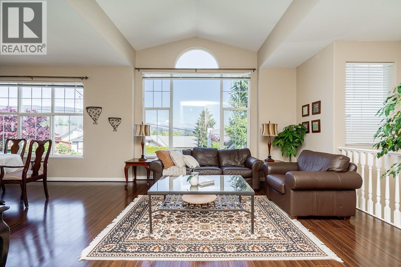 1288 Johnson Court, Coquitlam, British Columbia  V3B 4T6 - Photo 5 - R3118232