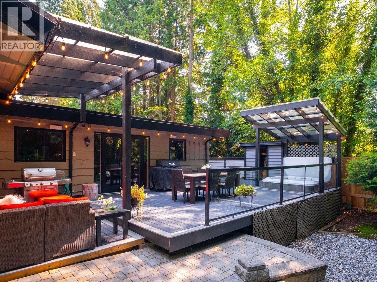 837 Wildwood Place, West Vancouver, British Columbia  V7S 1P2 - Photo 28 - R3118245