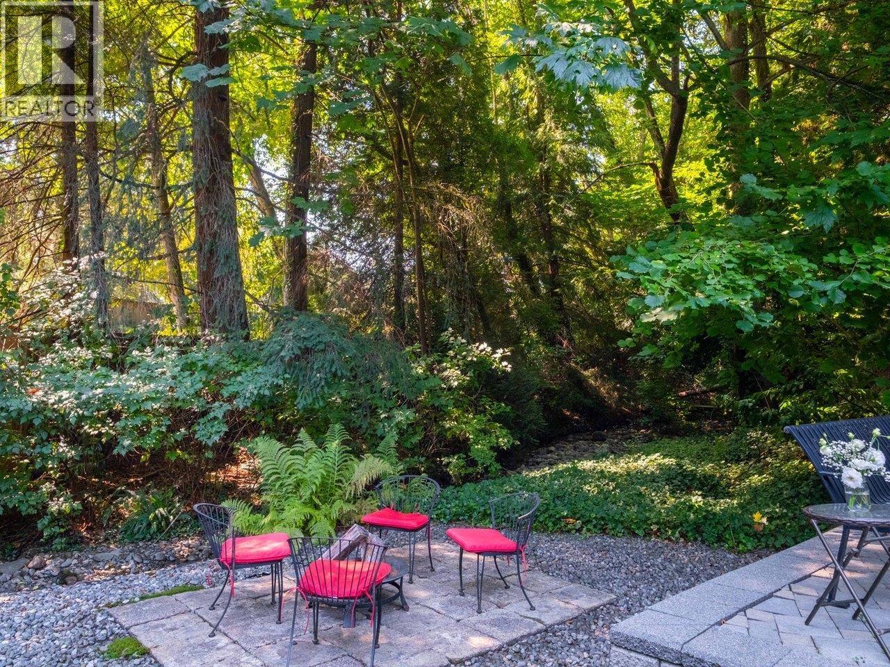 837 Wildwood Place, West Vancouver, British Columbia  V7S 1P2 - Photo 39 - R3118245