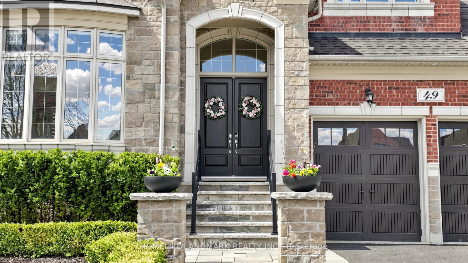 49 Langdon Drive, King, Ontario  L7B 0L9 - Photo 2 - N13070206