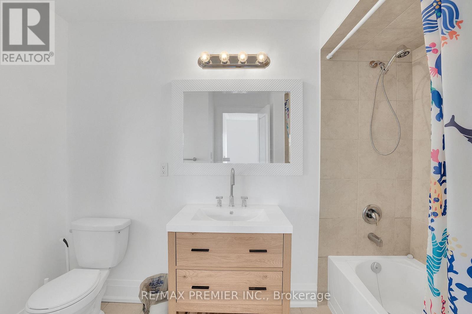 116 Torrey Pines Road, Vaughan, Ontario  L4H 3X9 - Photo 32 - N13070236