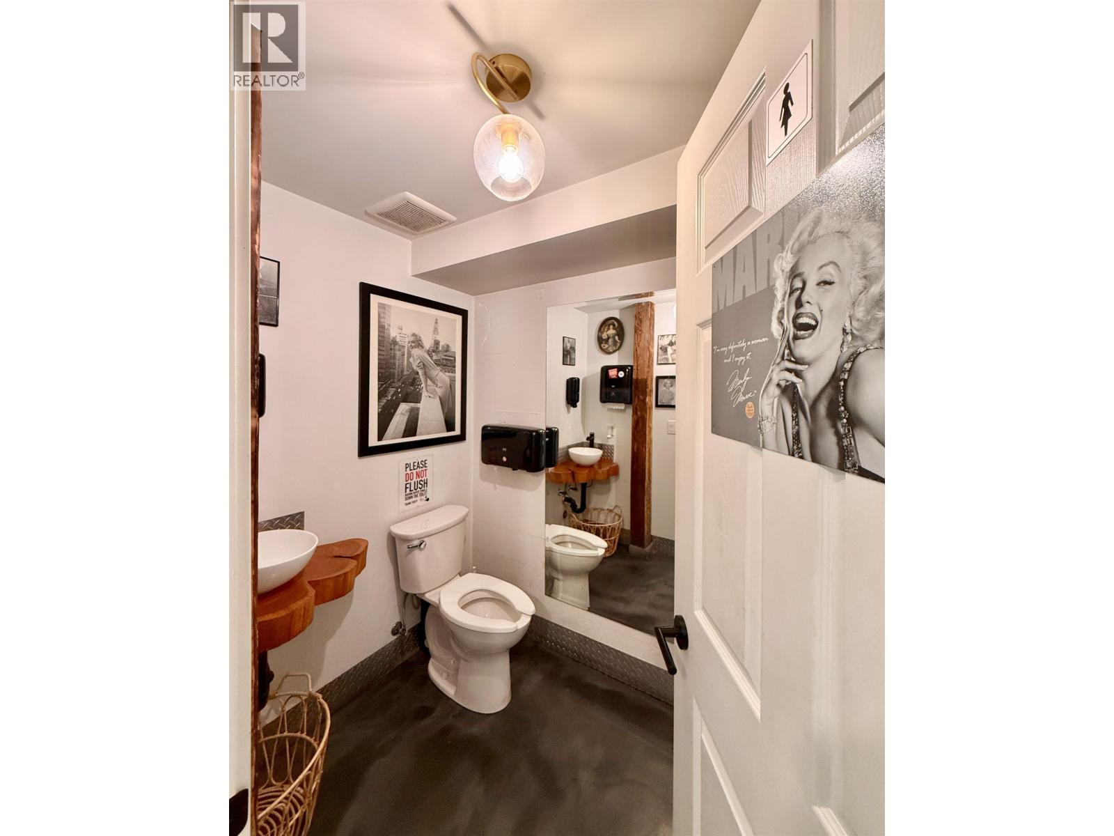 316 Gower Point Road, Gibsons, British Columbia  V0N 1V0 - Photo 17 - C8078409