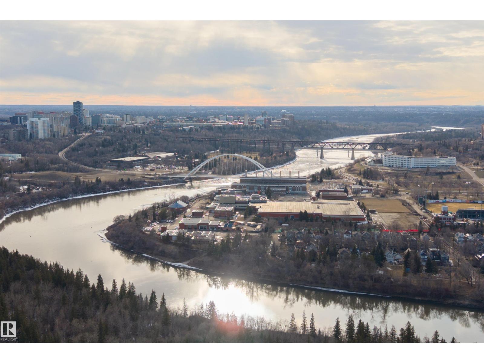 9819 92 Av Nw, Edmonton, Alberta  T6E 2V4 - Photo 55 - E4484989