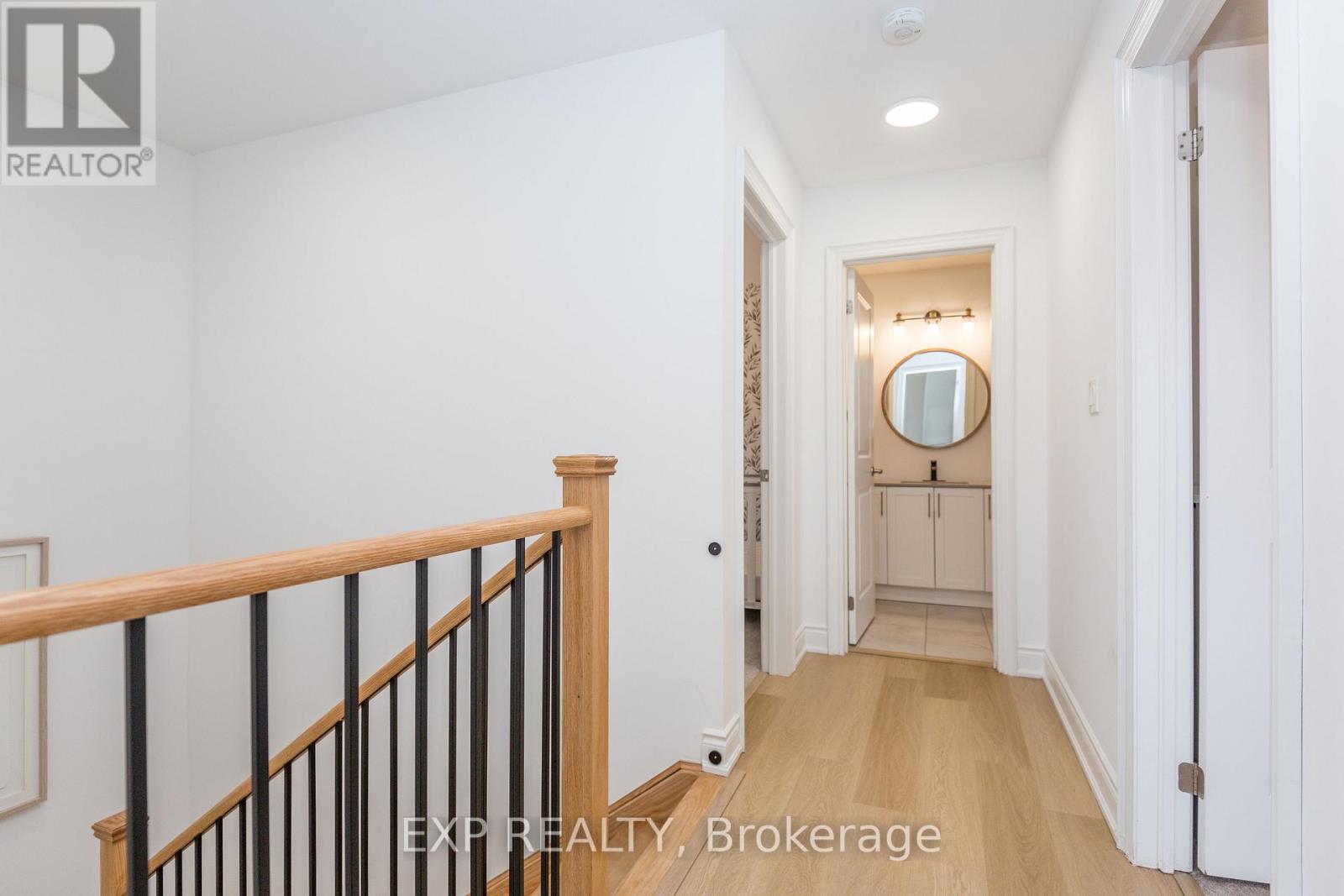 48 Hay Lane, Barrie, Ontario  L9J 0T8 - Photo 24 - S13070196