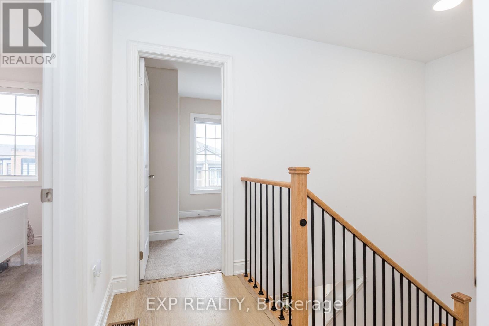 48 Hay Lane, Barrie, Ontario  L9J 0T8 - Photo 25 - S13070196