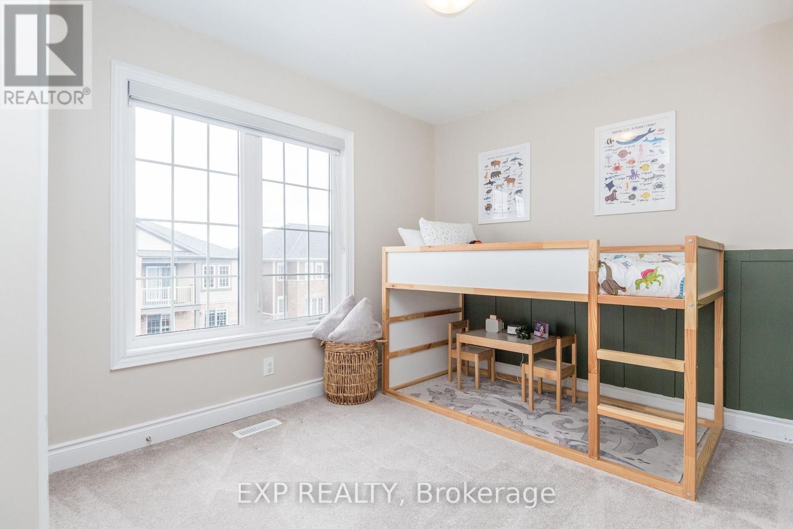 48 Hay Lane, Barrie, Ontario  L9J 0T8 - Photo 29 - S13070196