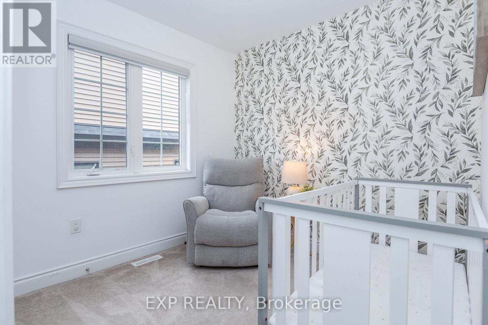 48 Hay Lane, Barrie, Ontario  L9J 0T8 - Photo 33 - S13070196