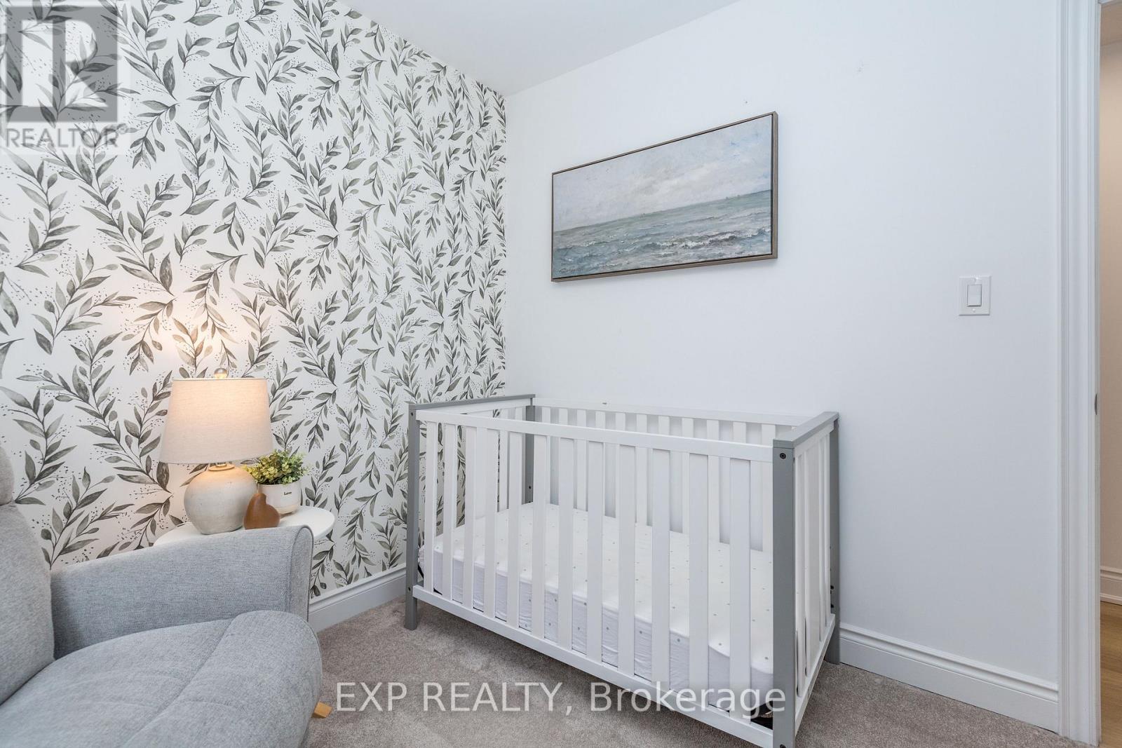 48 Hay Lane, Barrie, Ontario  L9J 0T8 - Photo 34 - S13070196