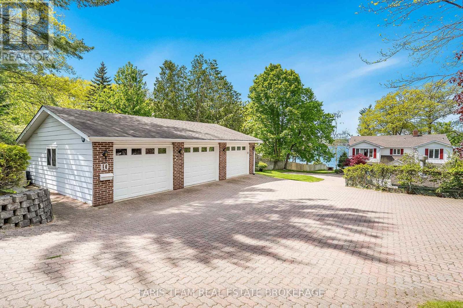 10 White Oaks Road, Barrie (South Shore), Ontario  L4N 4C1 - Photo 36 - S13070218