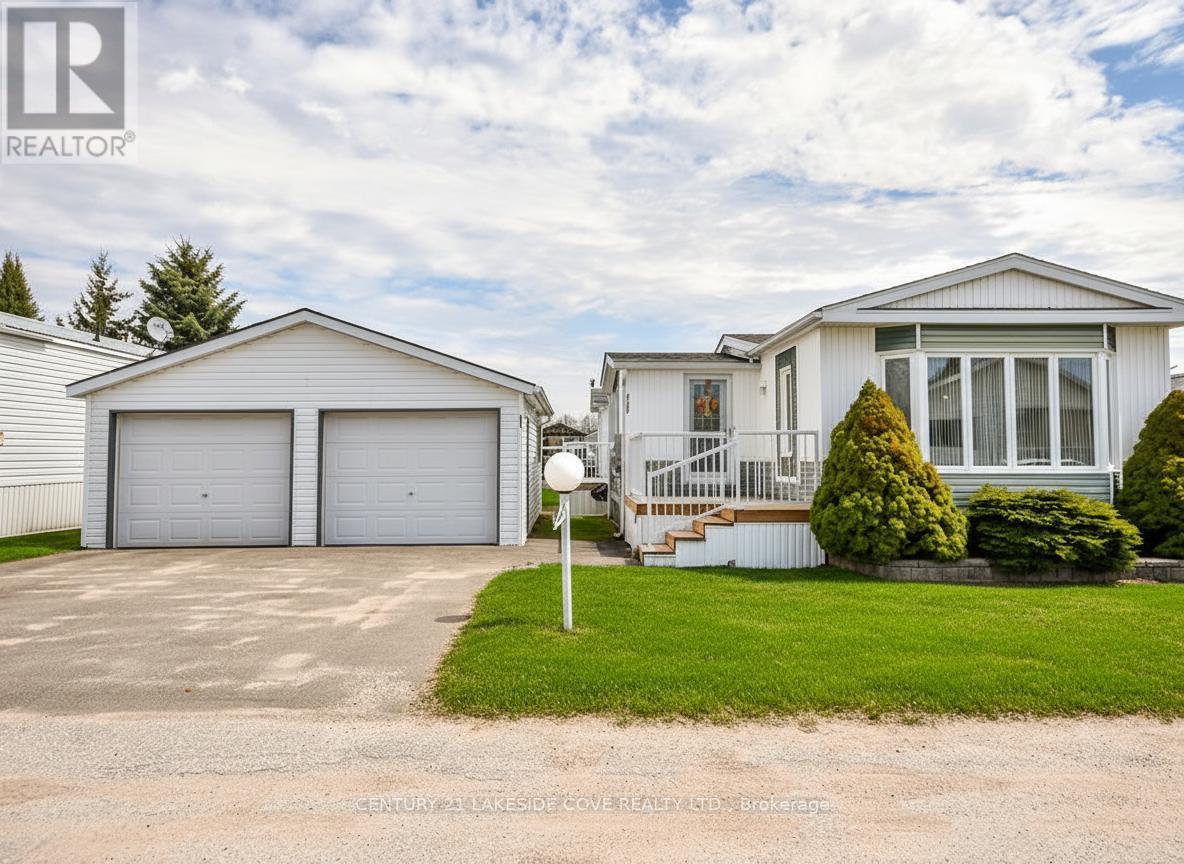 4103 Lynn Street, Severn, Ontario  L3V 0V7 - Photo 1 - S13070272