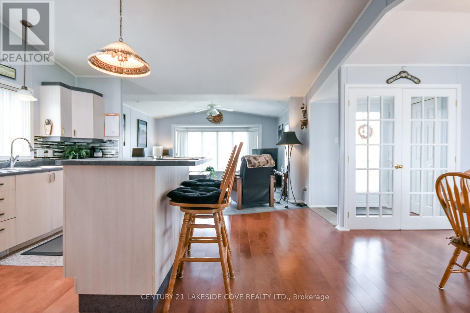 4103 Lynn Street, Severn, Ontario  L3V 0V7 - Photo 10 - S13070272
