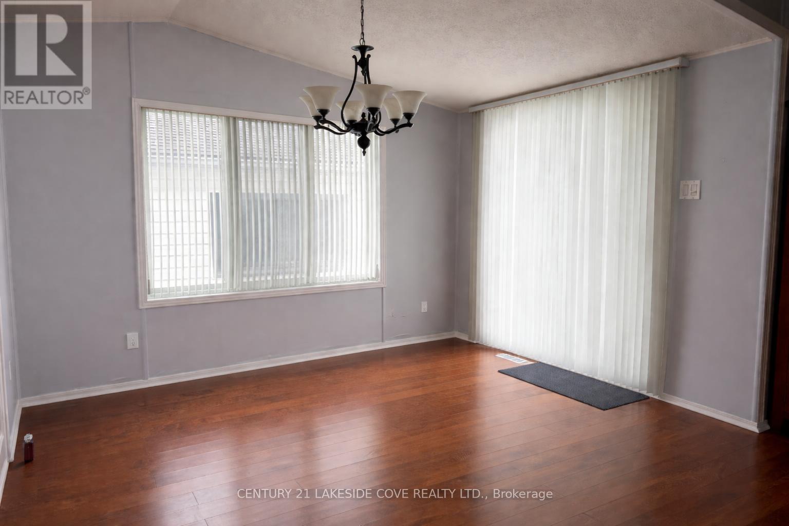 4103 Lynn Street, Severn, Ontario  L3V 0V7 - Photo 8 - S13070272