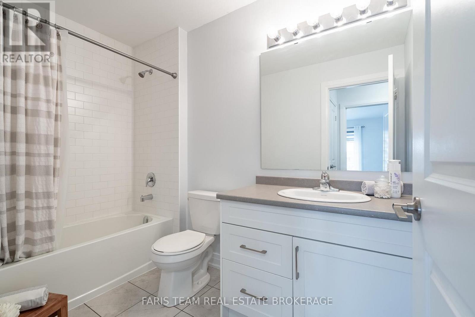 60 Brown Bear Street, Barrie, Ontario  L9J 0H8 - Photo 27 - S13070282