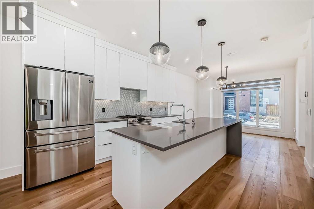 3704 28 Avenue SW, Calgary, Alberta  T3E 2Z9 - Photo 6 - A2306698