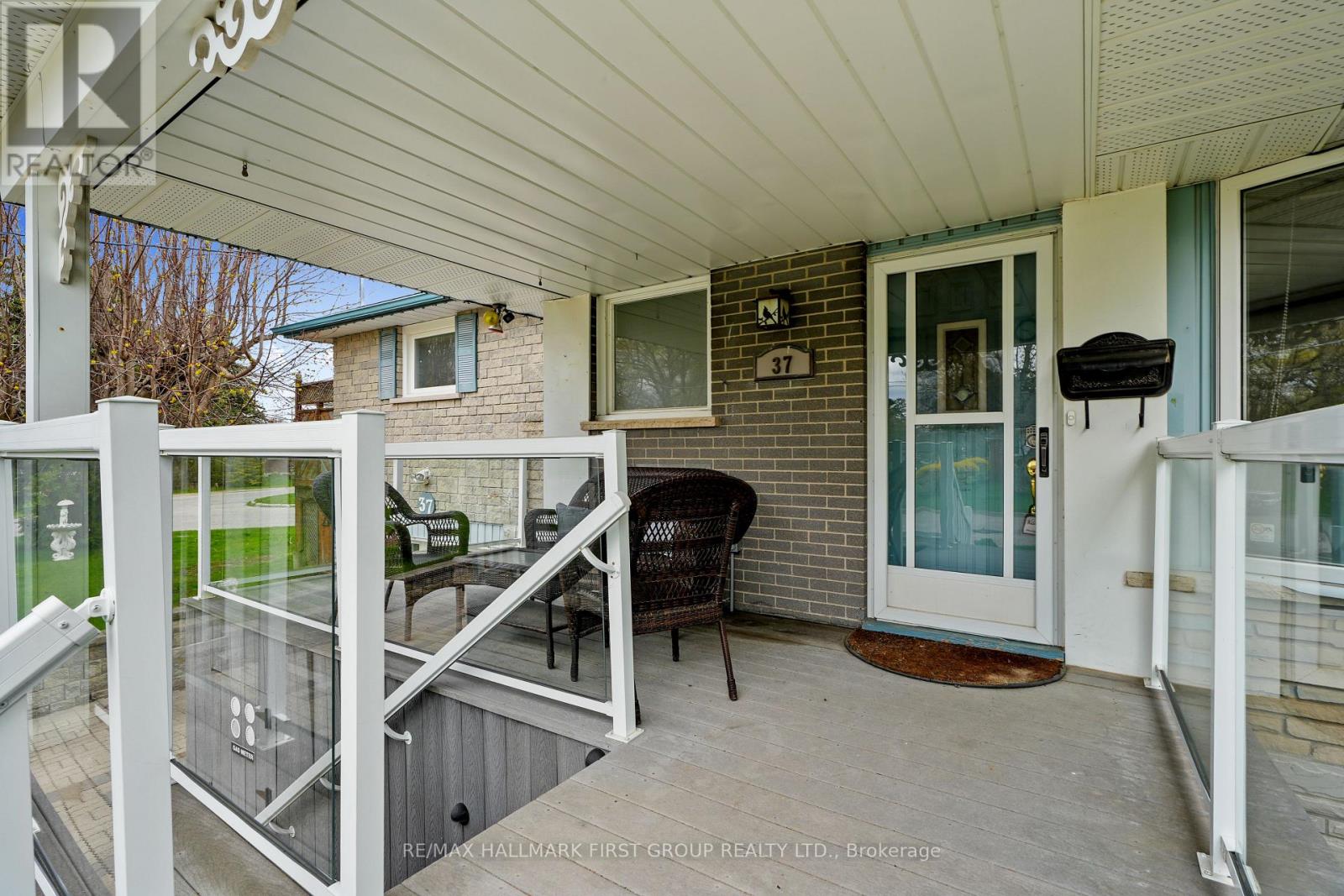 37 Trefusis Street, Port Hope, Ontario  L1A 3P4 - Photo 5 - X12923948
